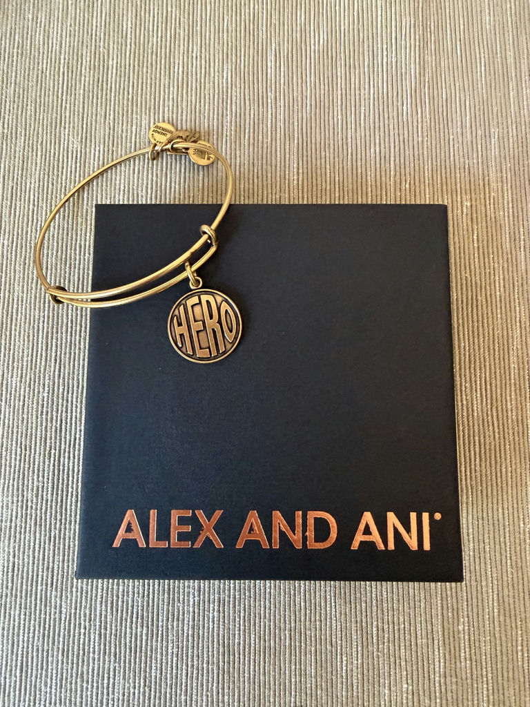 Jewelry - Bracelets & Earrings - image 12 of 14