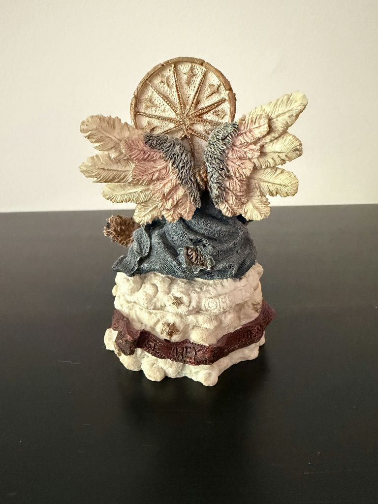 Vintage Trinket Boxes - One Music Box - image 7 of 15