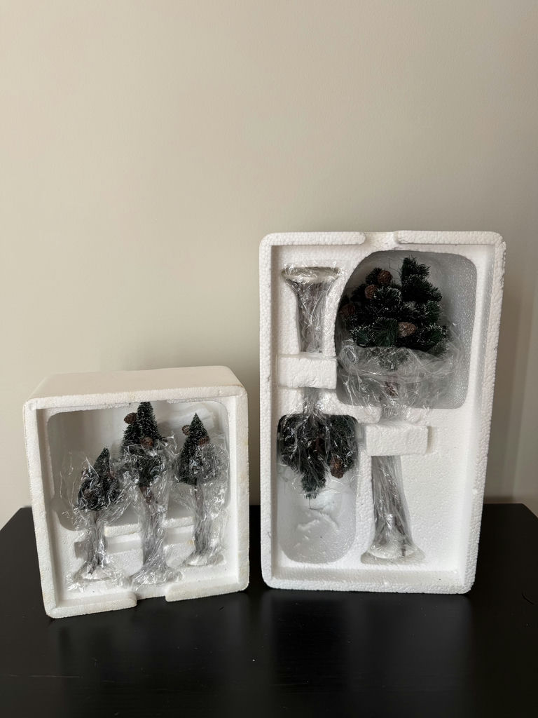 Department 56 North Woods Trees - image 2 of 8