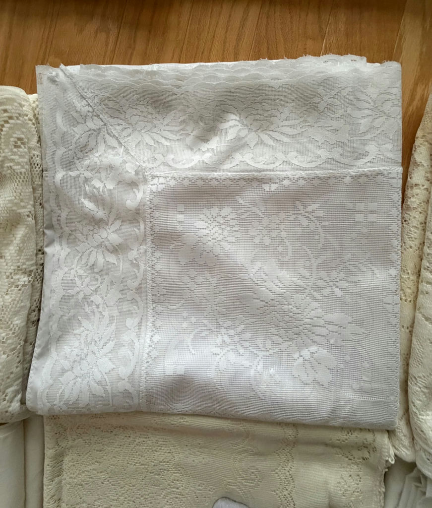 Vintage Tablecloths - Group B - image 3 of 14