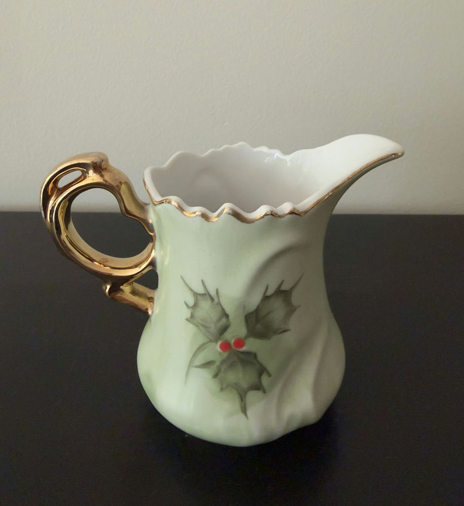 Vintage Christmas Items - image 10 of 18