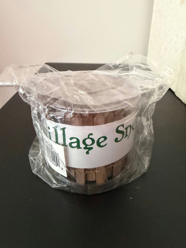 Vintage Department 56 Christmas Village Lot - image 10 of 13