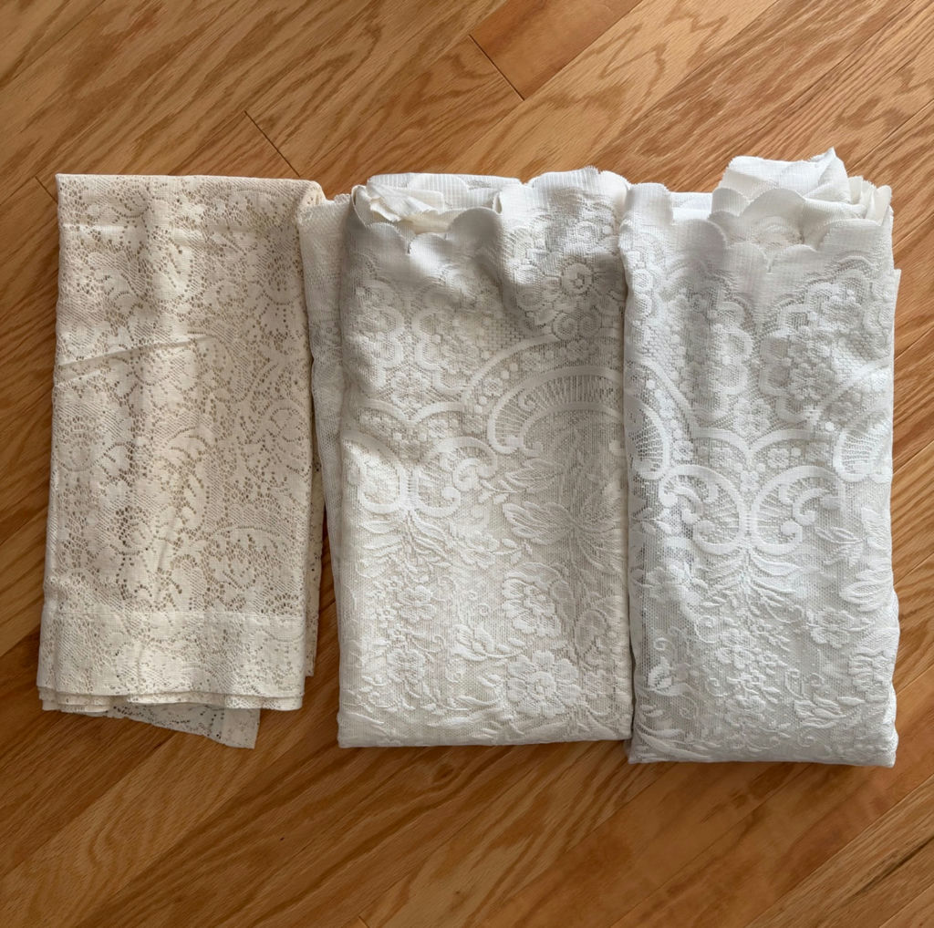 Vintage Bed Linens And Curtains - image 5 of 14