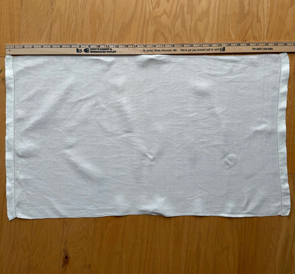 Vintage Linens - Hand Towels, Doilies, Other - image 14 of 14