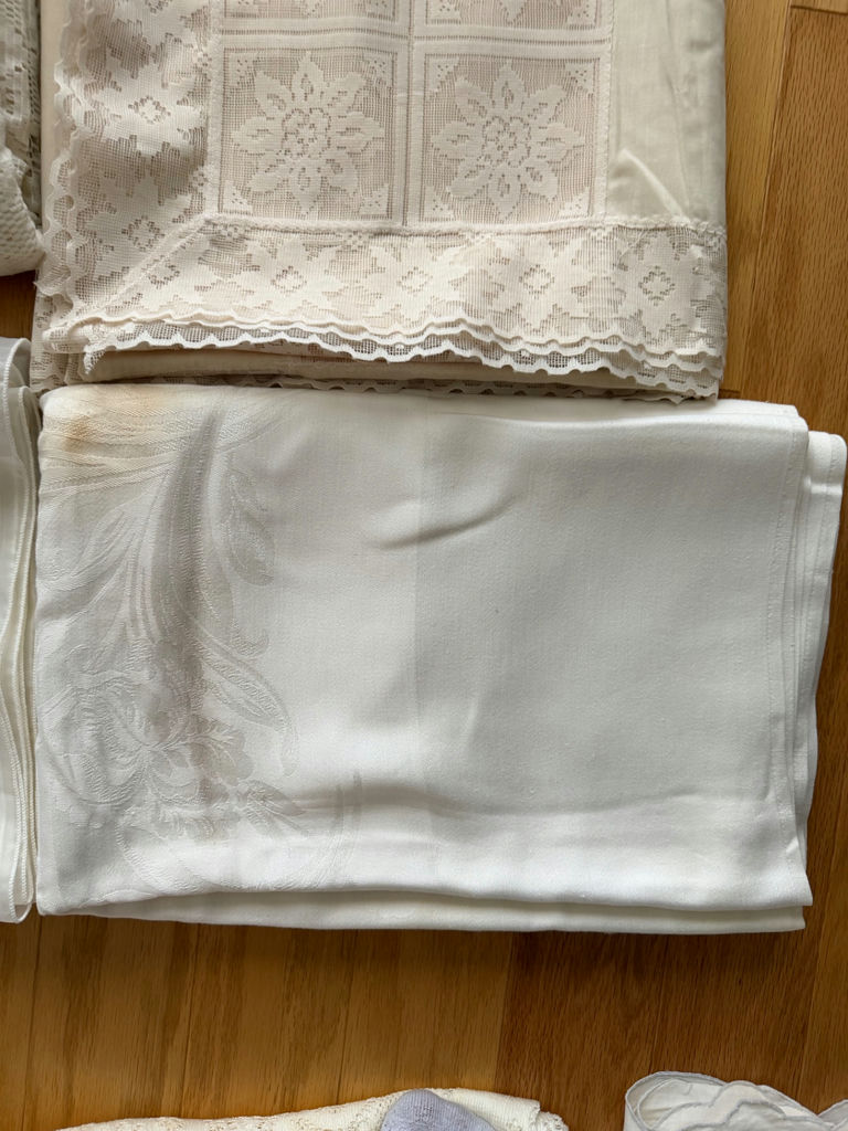 Vintage Tablecloths - Group A - image 13 of 13