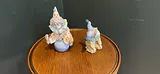 Lladro Having A Ball Figurine And NAO by Lladró "Joy" Kneeling Jester / Clown Figurine - thumbnail 3 of 5
