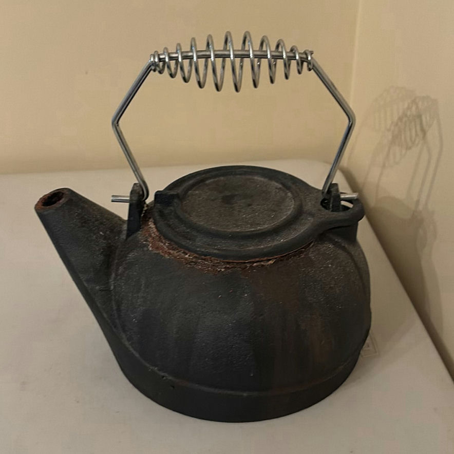 Cast Iron Skillet and Kettle - image 9 of 13