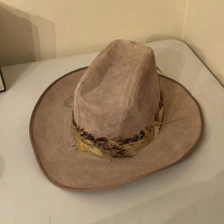 Hush Puppies Hat and Florsheim Boots - image 4 of 18