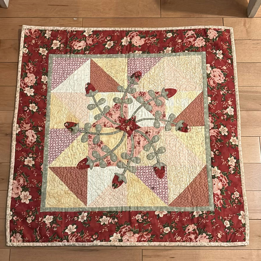Wooden Quilt Rack with Two Table Top Quilts - image 2 of 7