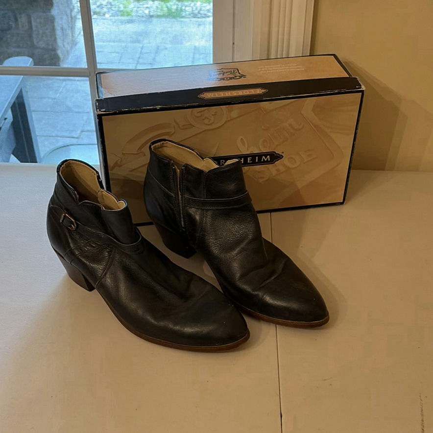Hush Puppies Hat and Florsheim Boots - image 9 of 18