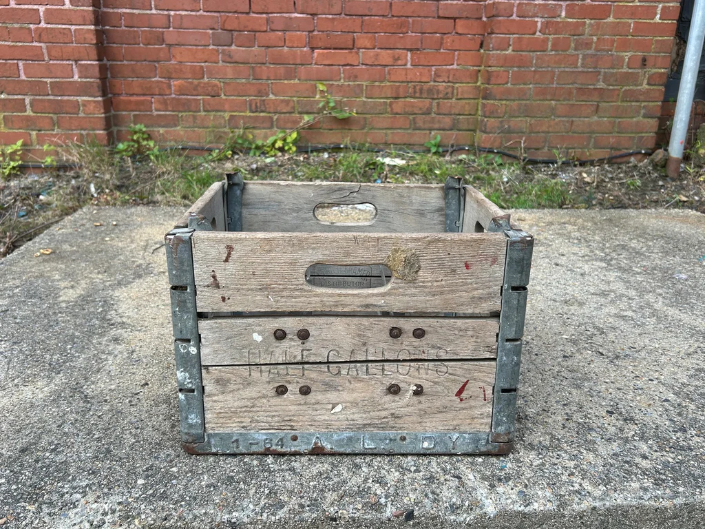 Vintage Advertising Milk Crate - image 1 of 5