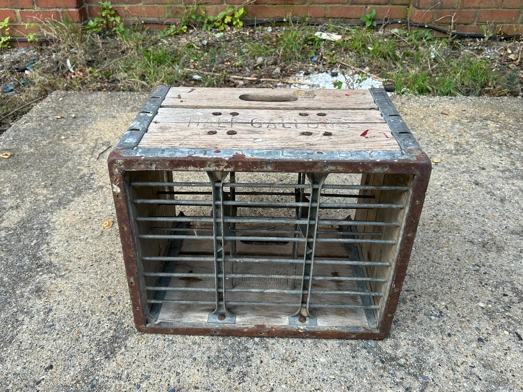 Vintage Advertising Milk Crate - image 4 of 5