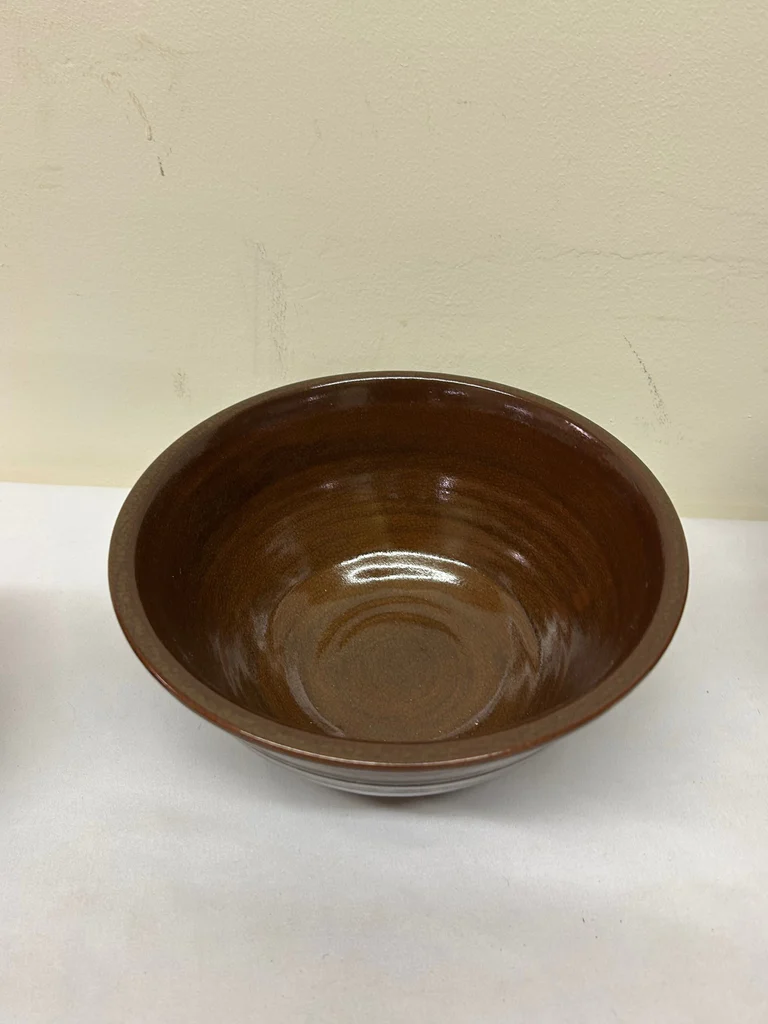 A Collection of Studio Pottery - image 6 of 8