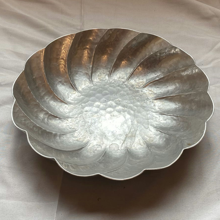 Rectangular Serving Tray and Scalloped Bowl - image 3 of 3