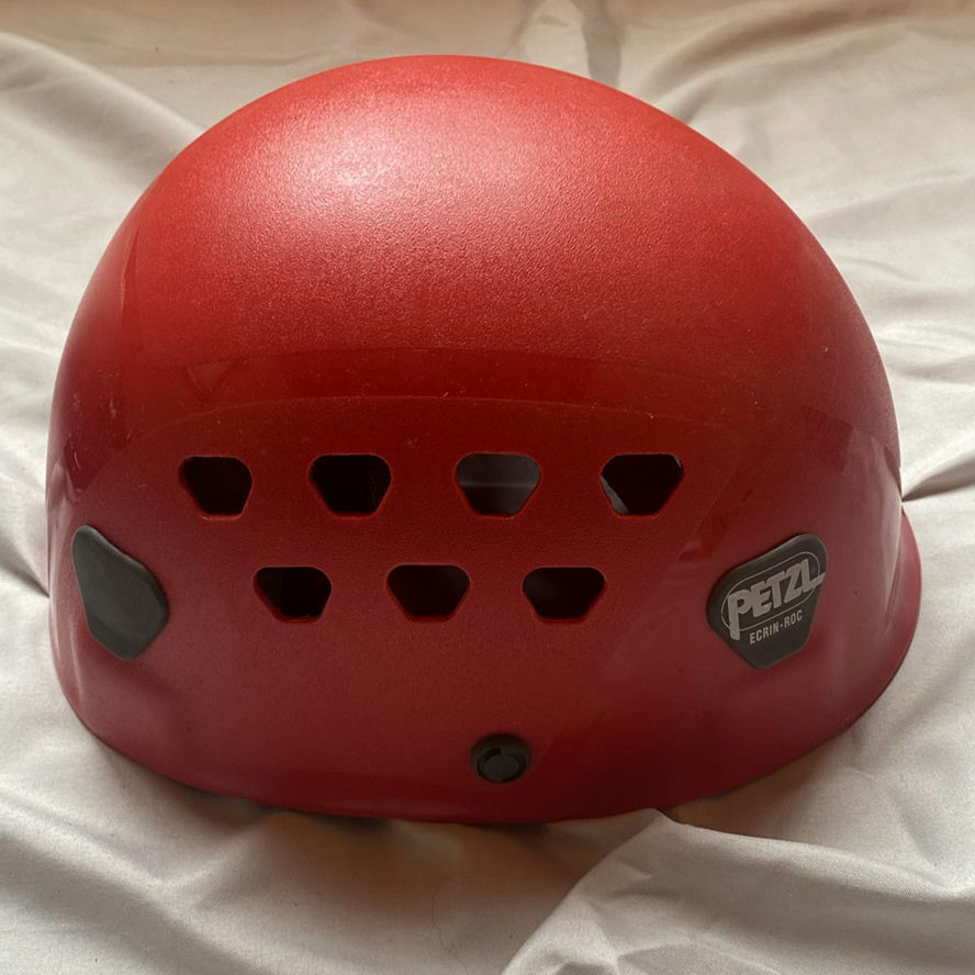 Climbing Gear Set with Scarpa Shoes, Petzl Helmet, and Singing Rock Chalk Bag - image 5 of 8