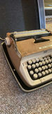 Smith-Corona Galaxie Typewriter with Carrying Case - thumbnail 4 of 5