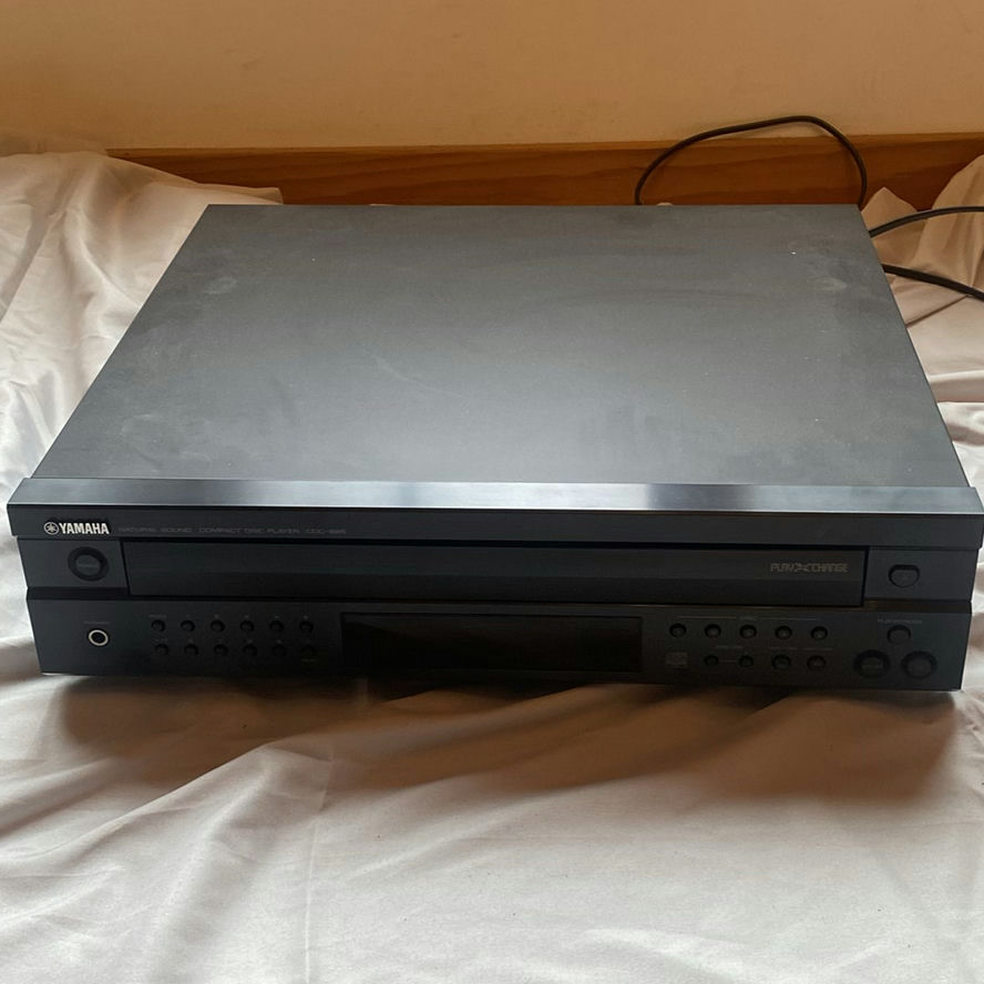 Yamaha CDC-686 Compact Disc Player - image 3 of 7