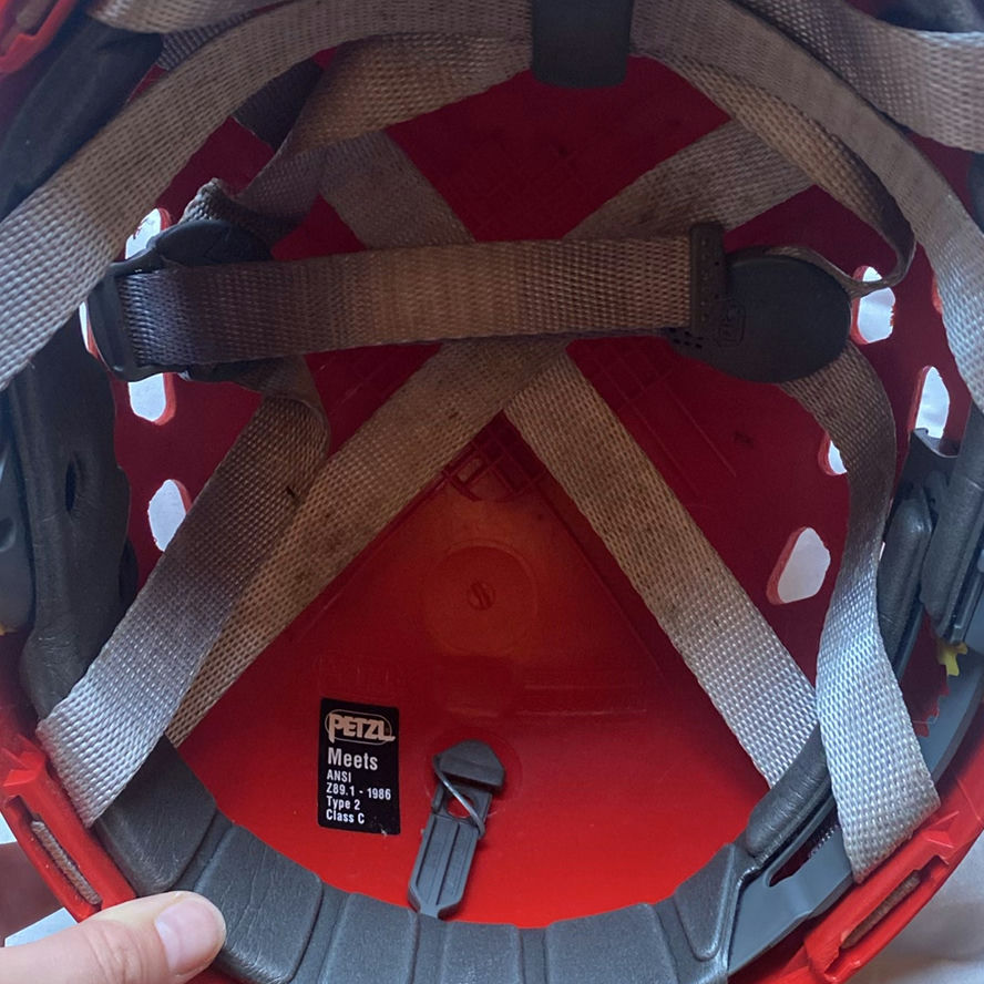 Climbing Gear Set with Scarpa Shoes, Petzl Helmet, and Singing Rock Chalk Bag - image 6 of 8