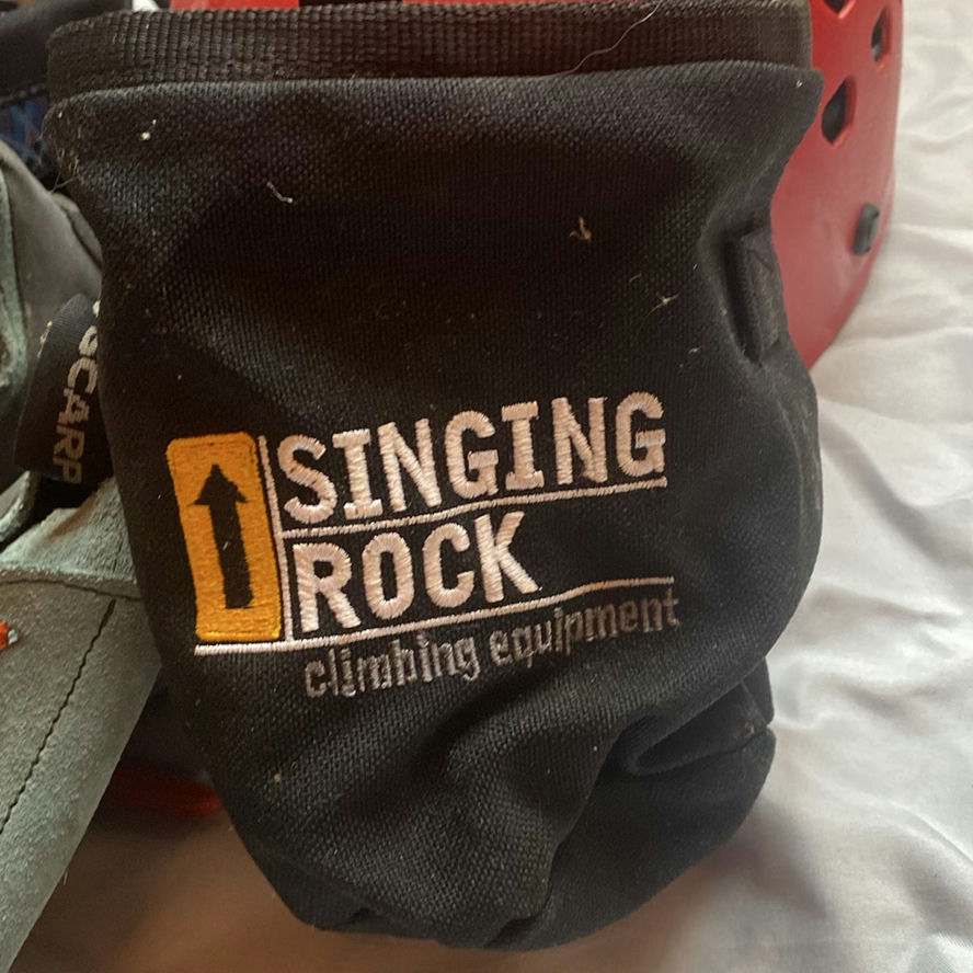 Climbing Gear Set with Scarpa Shoes, Petzl Helmet, and Singing Rock Chalk Bag - image 2 of 8