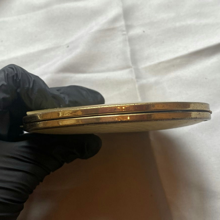 Vintage Compact Mirror - image 3 of 4