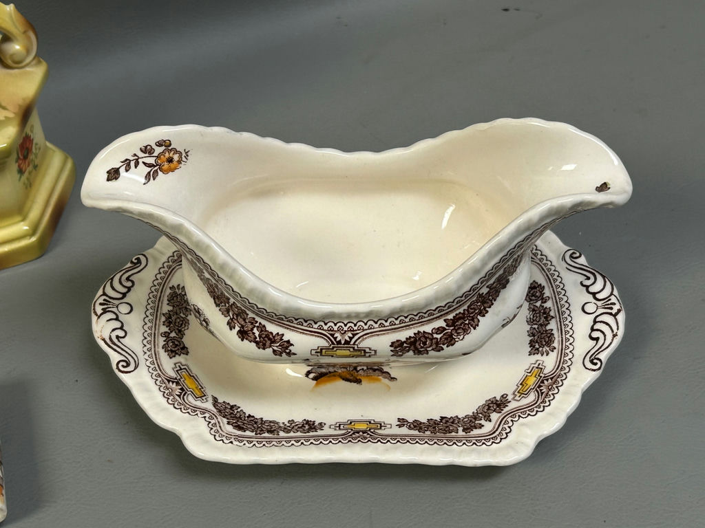 Misc Porcelain and Pottery Items - image 8 of 11