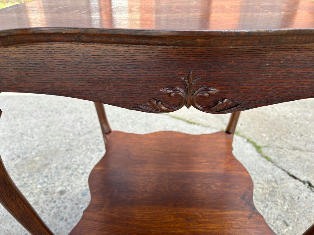 Bow Legged Scalloped Edge Side Table  - image 5 of 5