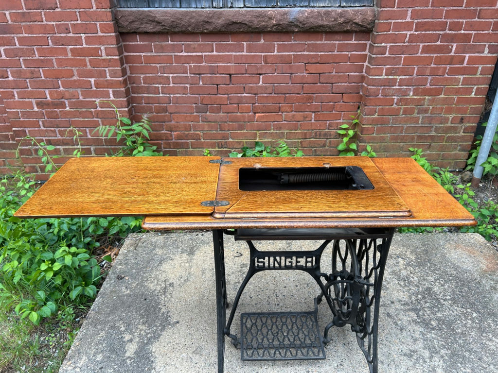 Singer Sewing Machine Case - image 9 of 10