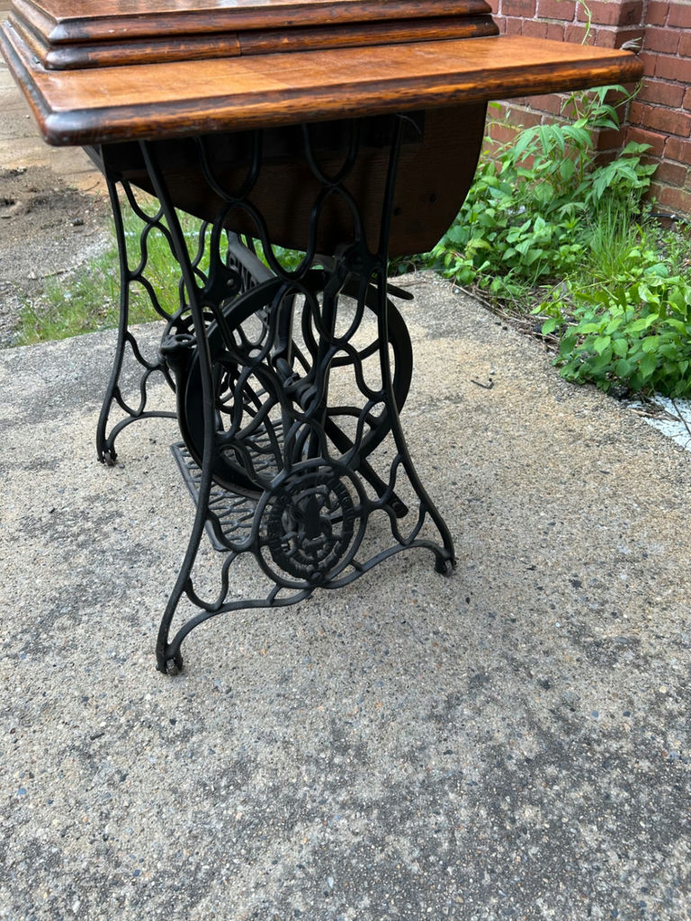 Singer Sewing Machine Case  - image 3 of 10