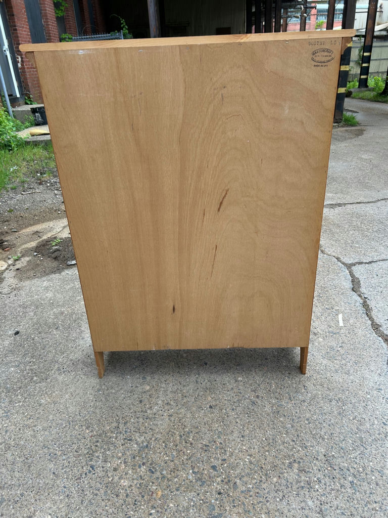 Mastercraft Furniture Cupboard - image 4 of 9