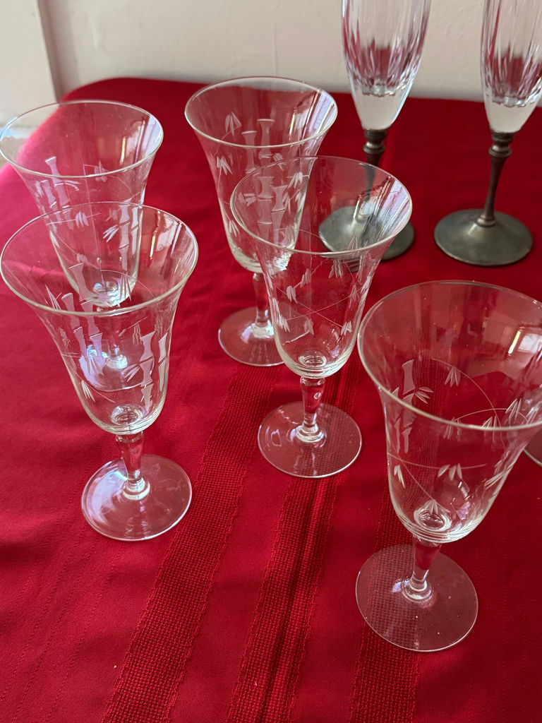 Assortment of Vintage Glassware - image 2 of 9