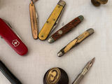 Antique pocket knives, writing implements, and cigar-box collectibles - thumbnail 2 of 4