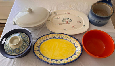 Assorted ceramic dishes and bowls, including a Figgio Casserole - Image 1 of 2