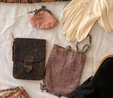 Vintage gloves, purses, and jewelry boxes - thumbnail 5 of 8