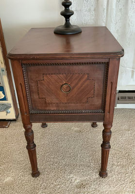 Antique Small cabinet/nightstand - Image 1 of 7