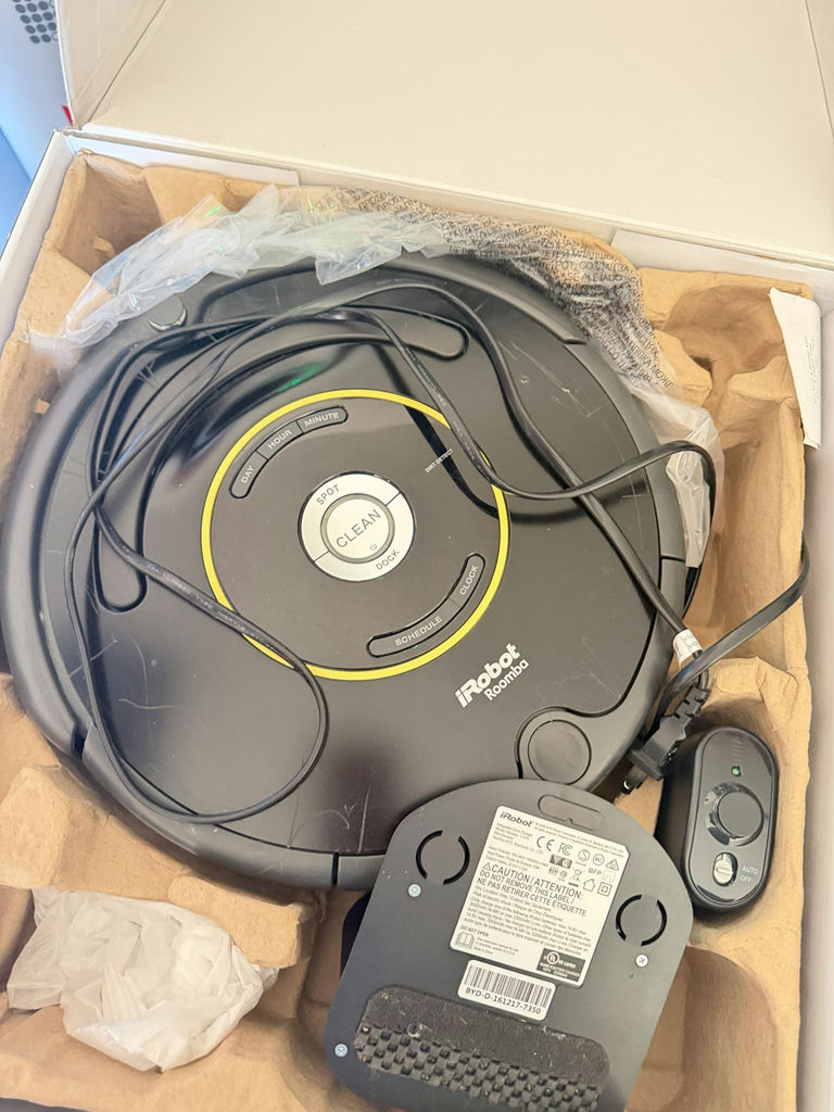 iRobot Roomba 650 Robot Vacuum - image 6 of 6