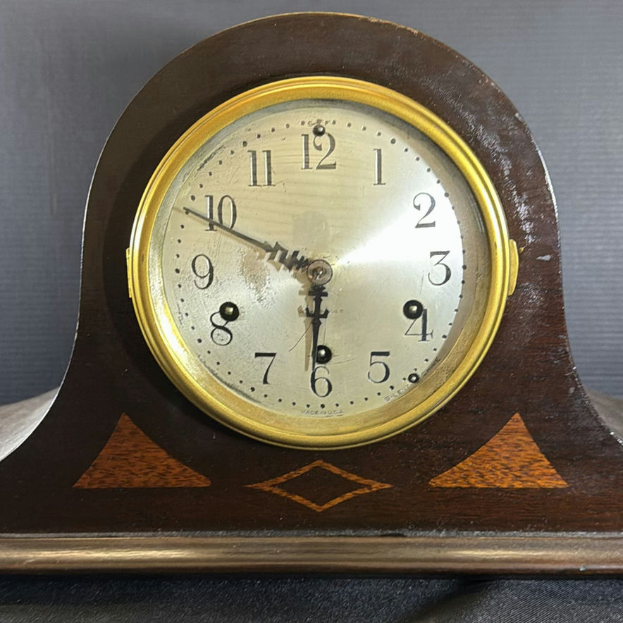Wooden Mantel Clocks and Metal Star Thermometer - image 5 of 8