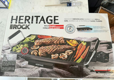 Heritage (The Rock) Indoor Smokeless Electric Grill - Image 1 of 3