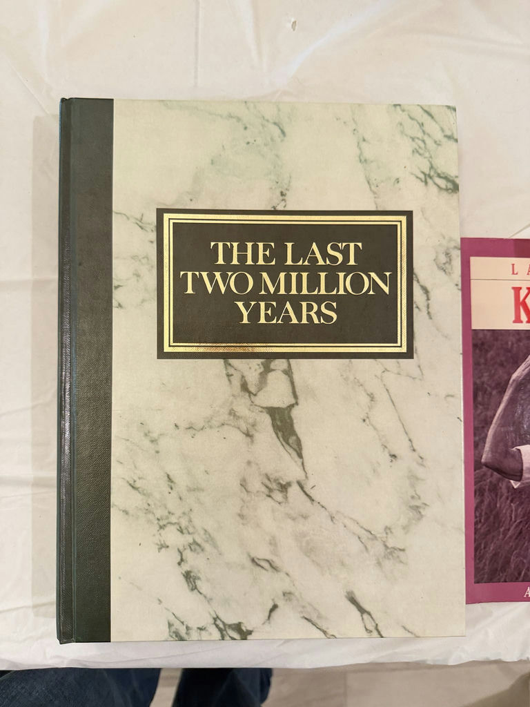 Lot of 4 Hardcover Large-Format (Coffee-Table) Books - image 2 of 5