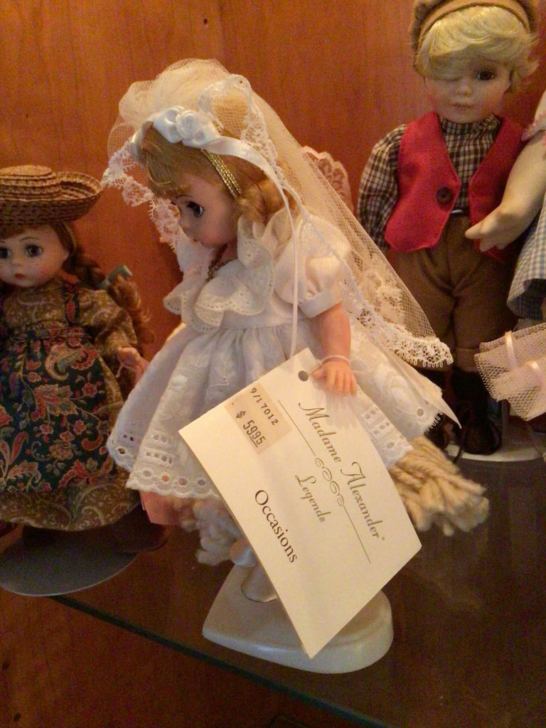 Collection of collectible fashion dolls - image 4 of 6