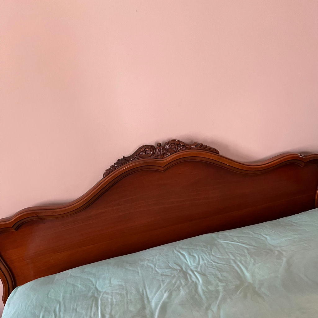 Ornate wooden bed. Headboard and footboard Queen - image 1 of 3