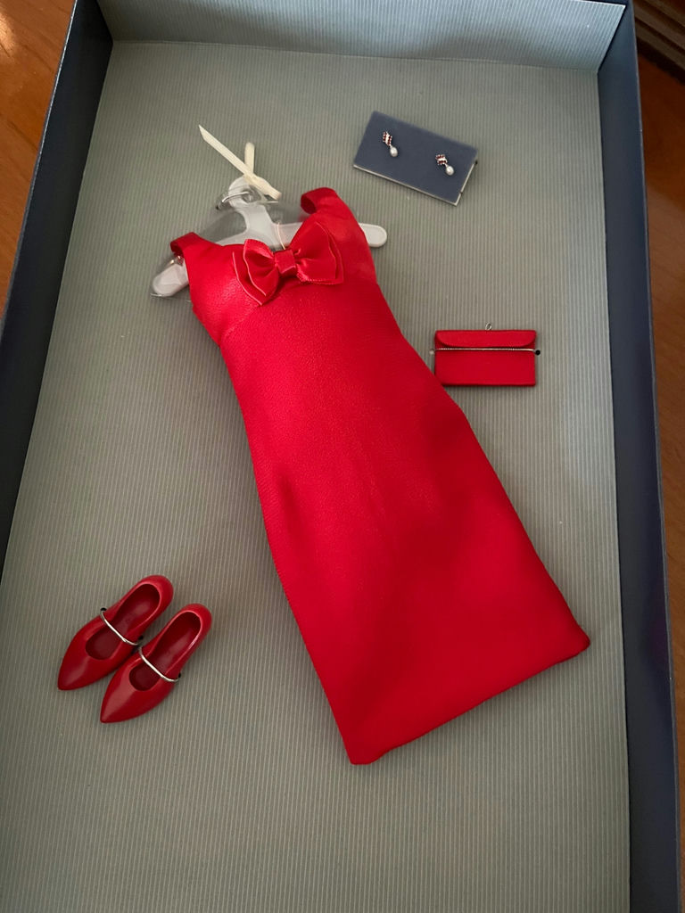 Princess Dian’s Red dress with accessories set - image 1 of 1