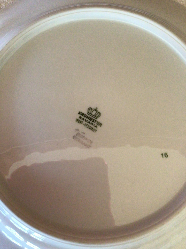 Christmas tree motif dinner plate with accompanying dishes - image 3 of 3