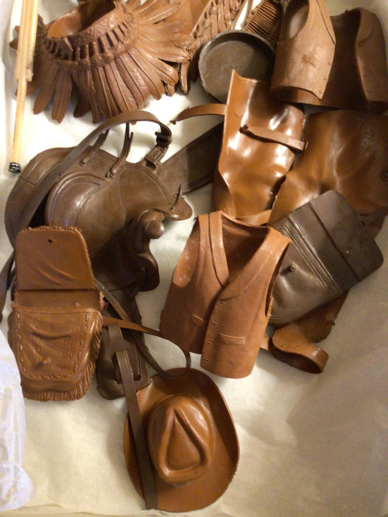 Brown leather Western wear and accessories collection - image 2 of 3