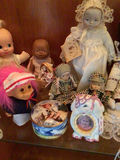Vintage dolls and Shirley Temple music box tin - thumbnail 3 of 5