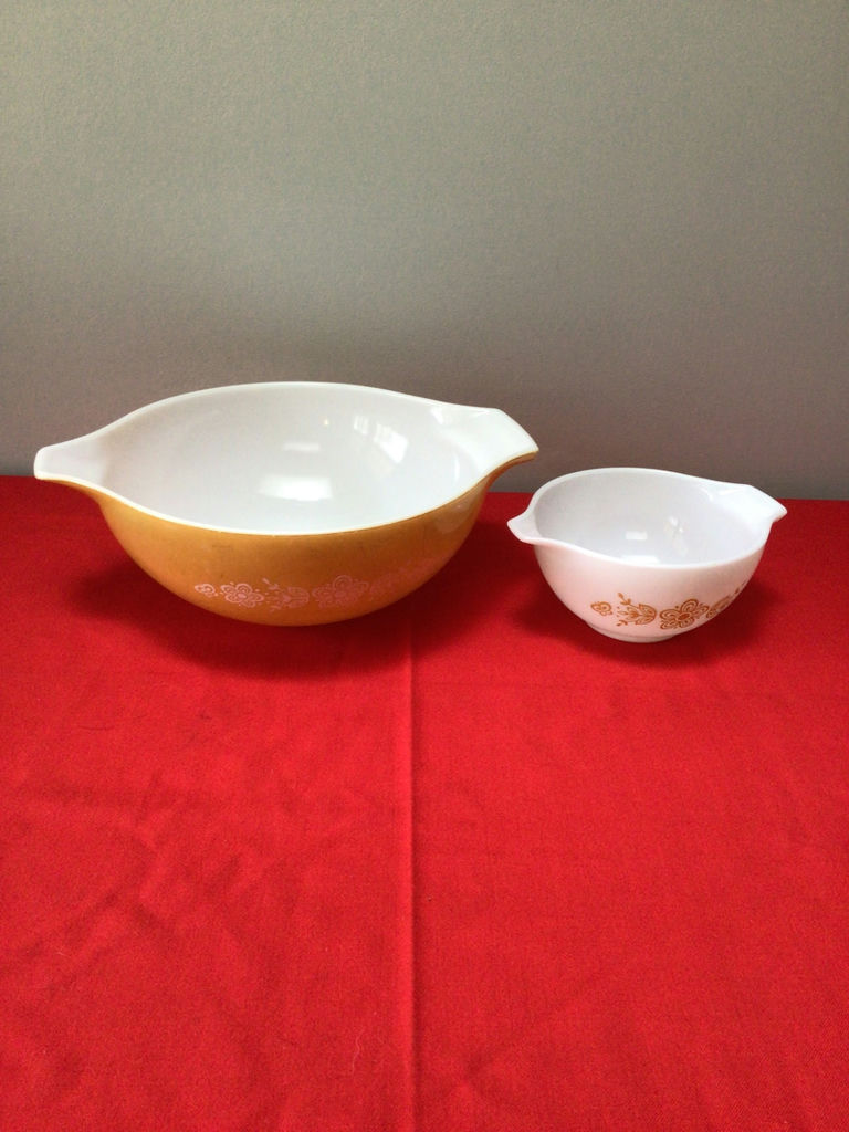 Pyrex floral-pattern mixing bowls (large yellow and small white) - image 1 of 4