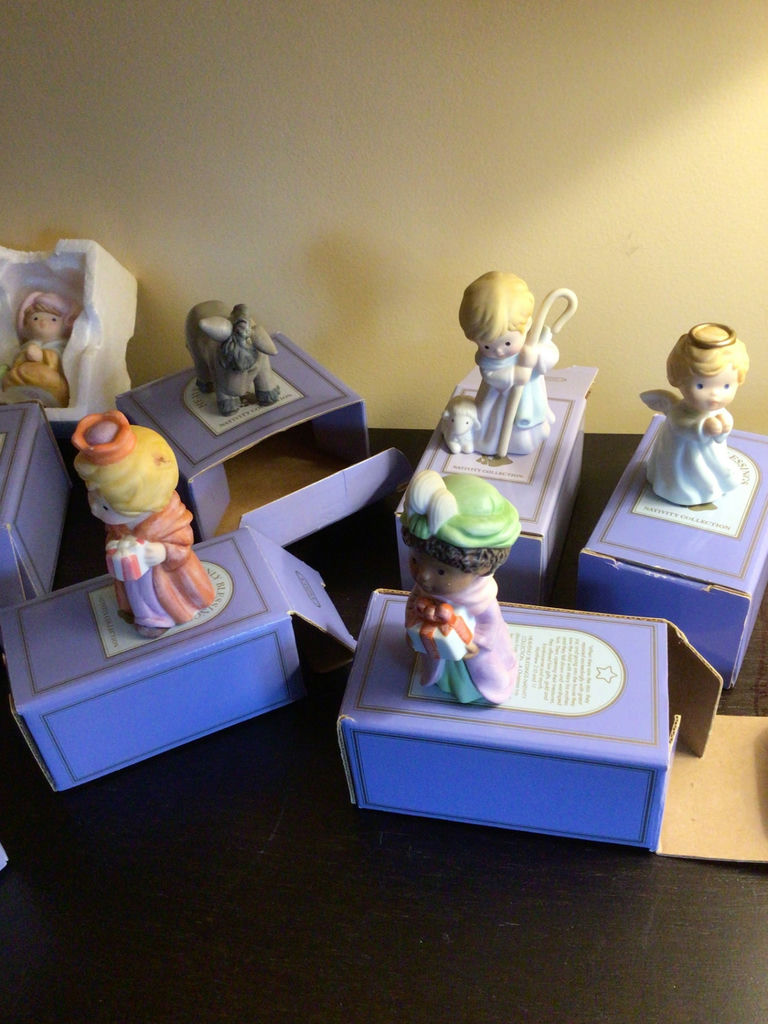 Nativity Collection Figurines on Blue Boxes - image 4 of 5