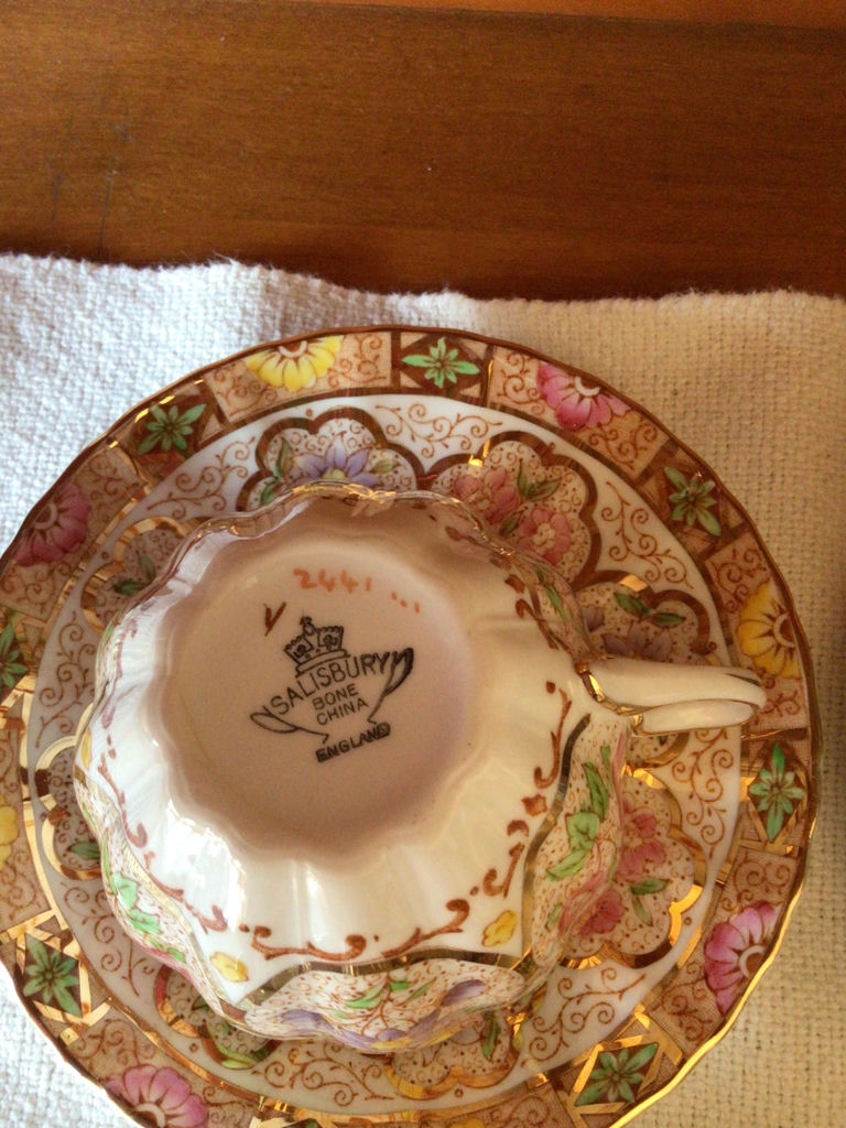 Floral china teacup and saucer set - image 4 of 6