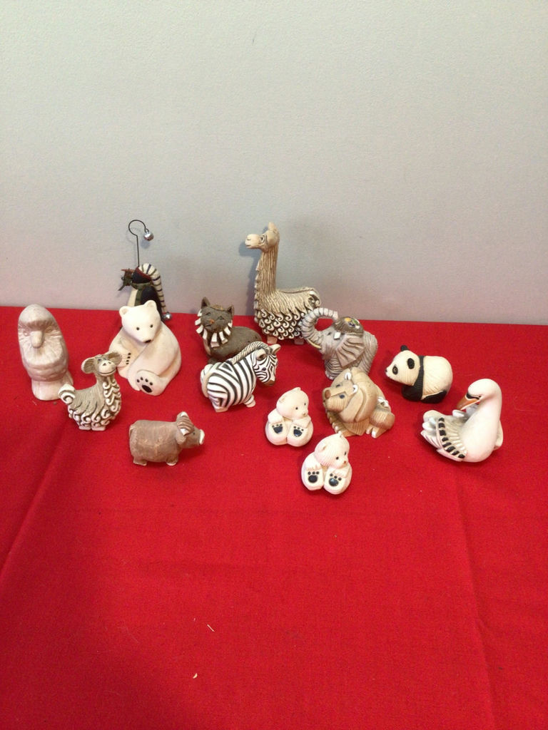 Set of Assorted Wooden Animal Figurines - image 1 of 4