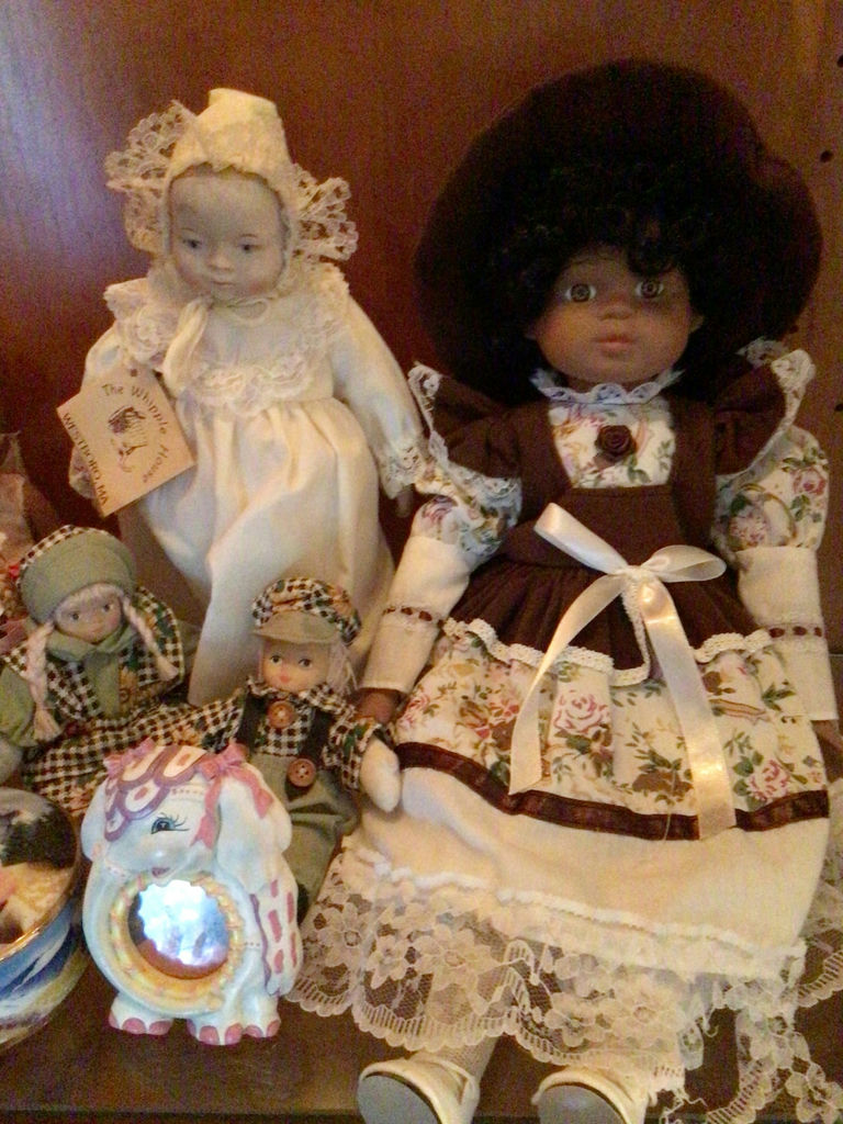 Vintage dolls and Shirley Temple music box tin - image 2 of 5