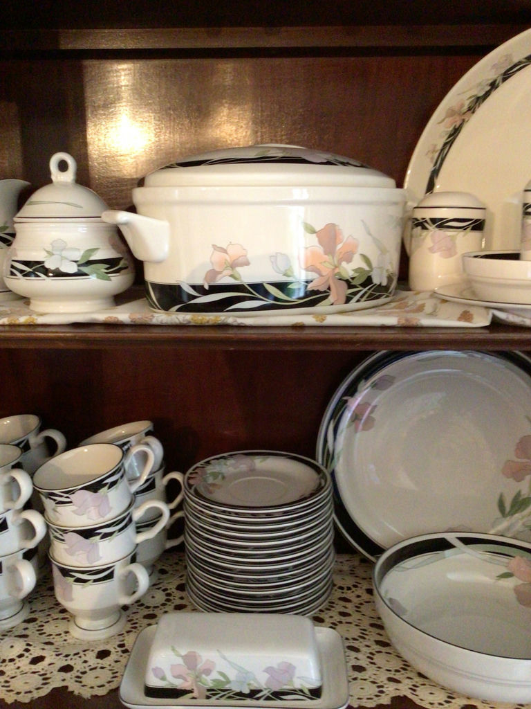 Sango Overture Floral Dinnerware Set - image 3 of 5